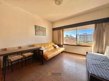 Departamento de 1 ambiente, Villa Gesell · Departamento de un Ambiente Frente Al Mar