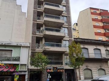 Oficina comercial , Córdoba · Alquiler Oficina en Plaza Colón 120 m Propios Piso Completo