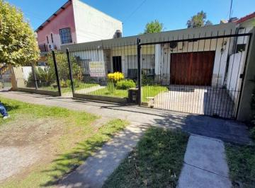 ZUN-ZUN-478_2 · Casa 3 Ambientes. | Maestro Angel Delia Al 4300