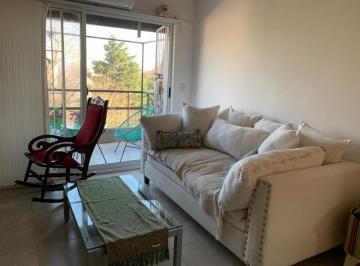 Departamento · 74m² · 3 Ambientes · Departamento en Venta - 2 Dorm. 2 Baños - 78 m² - Adrogué
