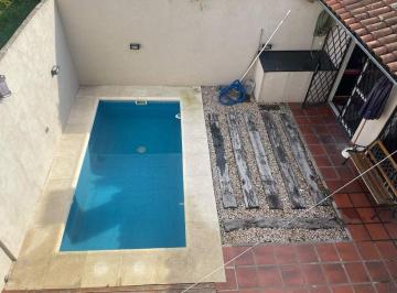 Casa · 169m² · 4 Ambientes · 2 Cocheras · Venta Casa 2 Plantas en Turdera