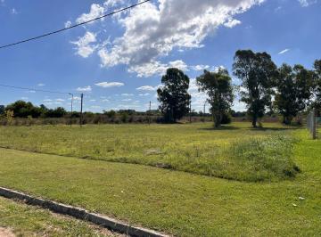 Terreno · 704m² · Barrio Don Guido 139 y 509, Lotes en Venta en Hernández