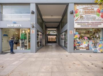 Local comercial · 75m² · Local en Venta Pinamar Centro
