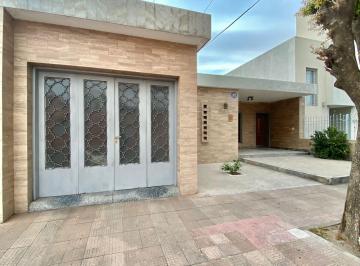 Frente · Dueño Vende Retasada en Bo Jardín.