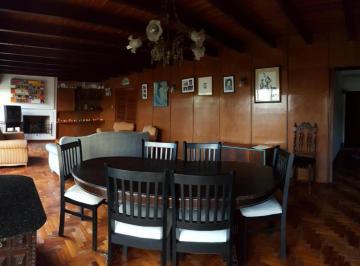 Departamento · 191m² · 6 Ambientes · Departamento en PH - 4 Dorm. 3 Baños - 202 m² - La Plata