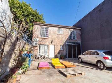 Casa de 5 ambientes, San Isidro · Casa en Venta en Boulogne con Departamento Independiente