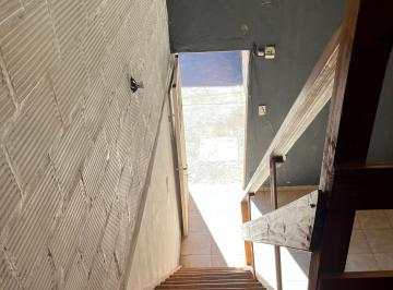 Departamento de 2 ambientes, Ituzaingó · Departamento Al Fondo con Pasillo Compartido