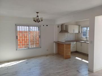 PH · 80m² · 3 Ambientes · 1 Cochera · PH en Venta - 2 Dorm. 1 Baño - Cochera - 110 m² - Burzaco