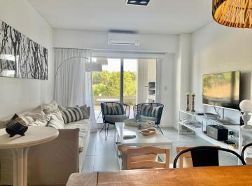 Departamento de 5 ambientes, Costa Esmeralda · Tres Dorm. Alquiler 05 Al 19/01/2026 Pileta