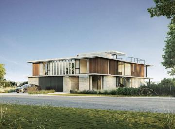 Casa · 530m² · 6 Ambientes · 2 Cocheras · Exclusiva Casa en Venta Al Lago Virazon Nordelta