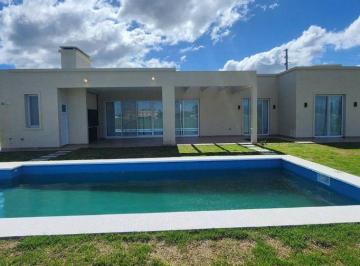 Casa · 135m² · 4 Ambientes · 4 Cocheras · Venta Casa 4 Amb Fincas de San Vicente Zona Laguna