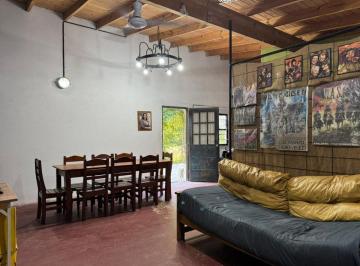 Casa · 72m² · 3 Ambientes · 1 Cochera · Casa en Venta 3 Ambientes en Alejandro Korn
