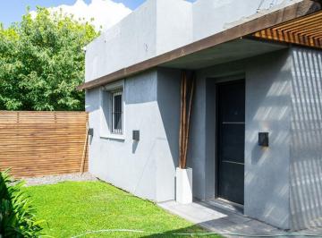 Casa · 80m² · 3 Ambientes · 1 Cochera · Casa en Venta 3 Ambientes en San Vicente