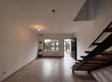 Departamento · 72m² · 3 Ambientes · 1 Cochera · Venta Dúplex 3 Amb C Jardín y Cochera. Ituzaingó