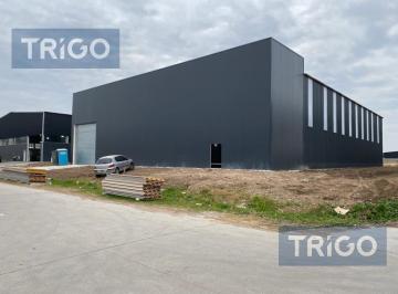 Depósito · 1200m² · Depósito de 1200 m² en Parque Industrial en Moreno