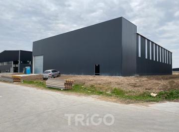 Depósito · 1200m² · Depósito de 1200 m² en Parque Industrial en Moreno