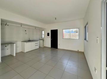 Casa · 60m² · 3 Ambientes · 1 Cochera · Casa a Estrenar en Sicardi Villa Garibaldi Permuta