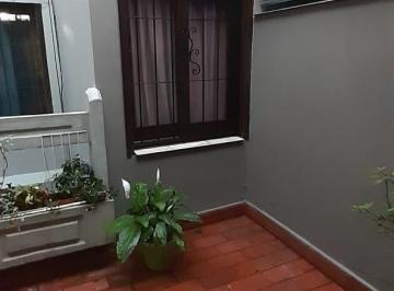 Departamento · 60m² · 2 Dormitorios · Alquilo Sin Muebles Dto 2d, Centro de Pdas, Mnes