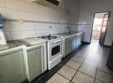 Cocina · Casa en Alquiler - 2 Dorm.