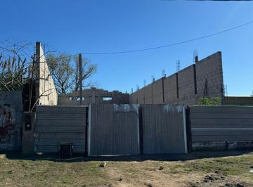 Bodega-Galpón , Berazategui · Galpon en Alquiler - Barrio Maritimo