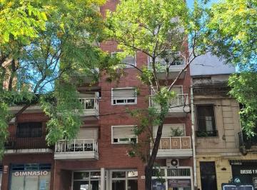 Departamento · 25m² · 1 Ambiente · 1 Ambiente Al Frente con Balcón en Alquiler