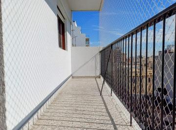 Departamento · 33m² · 2 Ambientes · Alquiler Depto 2 Ambientes con Balcon Al Frente