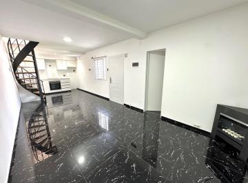 PH · 54m² · 2 Ambientes · PH Departamento en Venta de 2 Ambientes en Bernal Zona Nuevo Quilmes