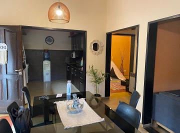 Casa de 6 ambientes, Villa Allende · Casa Venta Villa Allende Golf