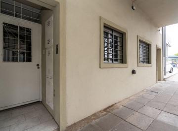 PH · 66m² · 3 Ambientes · PH Tres Ambientes en Planta Baja con Patio