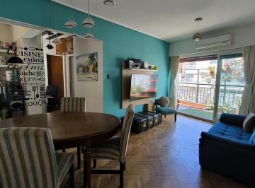 Departamento · 57m² · 3 Ambientes · 3 Ambientes con Balcón Aterrazado en Caballito, a Pasos de Parque Rivadavia!