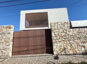 Departamento · 89m² · 3 Ambientes · 1 Cochera · Venta de Duplex en City Bell, Entre Caminos