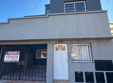 PH · 60m² · 2 Ambientes · 1 Cochera · PH de 2 Ambientes en Don Bosco