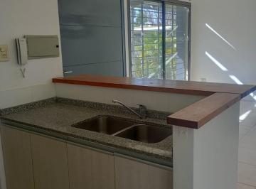 Departamento · 55m² · 2 Ambientes · 1 Cochera · Alquiler Departamento en Complejo, Sobre Calle Cervantes