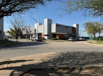 PH · 160m² · 5 Ambientes · 1 Cochera · Venta de Duplex Chacra del Norte Apto Credito