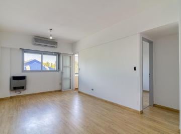 Departamento · 53m² · 3 Ambientes · 1 Cochera · Venta · Departamento con Cochera · Apto Credito