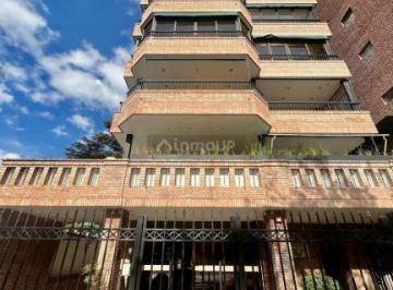 Departamento de 6 ambientes, Ciudad de Mendoza · Departamento en Venta en Capital