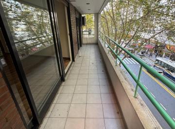 Balcón Corrido - · 4 Ambientes C/dep de Servicio - Frente - Balcón Corrido - 110 m² - Cochera