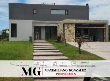Casa · 289m² · 5 Ambientes · 1 Cochera · Casa Venta Terralagos Canning