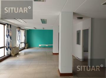 Oficina comercial · 620m² · 1 Ambiente · 1 Cochera · Oficina en Alquiler