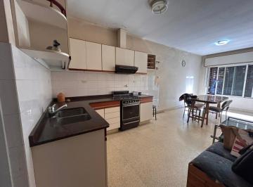 Casa · 140m² · 4 Ambientes · 1 Cochera · Venta Casa 4 Ambientes, Apta Credito en Martin Coronado