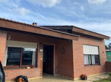 Casa · 70m² · 4 Ambientes · Casa en Calle 19 y Av Bs As