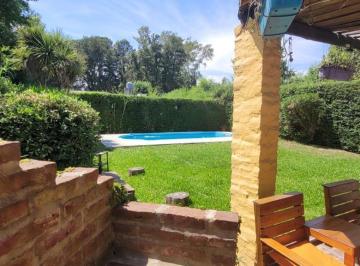 Quinta vacacional · 113m² · 4 Ambientes · 1 Cochera · Venta Casa Quinta 4 Ambientes en General Rodríguez