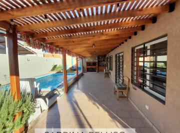 Casa · 62m² · 1 Ambiente · 1 Cochera · Casa Quinta en Venta en Francisco Alvarez