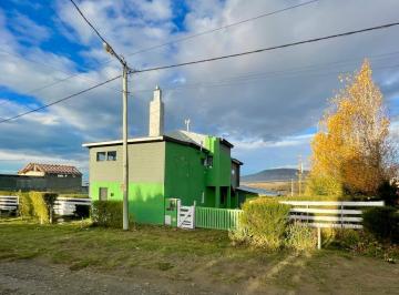 Casa de 5 ambientes, El Calafate · Casa con Local Comercial en Venta en El Calafate