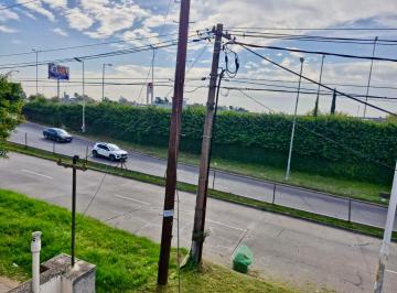 Casa de 3 ambientes, Morón · Casa en Vta. Lote Propio Frente Au. del Oeste