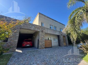 Casa · 235m² · 4 Ambientes · 2 Cocheras · Casa Dos Plantas en Venta, Barrio Privado Ombues de Hudson, Apta Credito