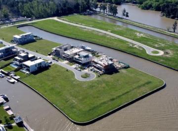 Terreno · 4825m² · Lote Inigualable en Venta en El Barrio El Yacht