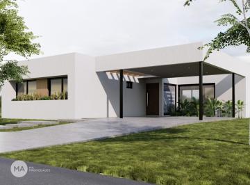 Casa · 150m² · 6 Ambientes · 2 Cocheras · Casa en Construcción en Vida Club de Campo - Barrio Privado