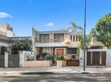 Casa · 250m² · 5 Ambientes · Venta de Casa 5 Ambientes en Caballito