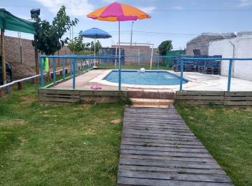 Terreno , Ciudad de Mendoza · Excelente Lote con Pileta y Quincho